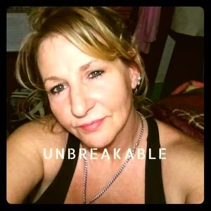 Meet your Posher, Melisssa